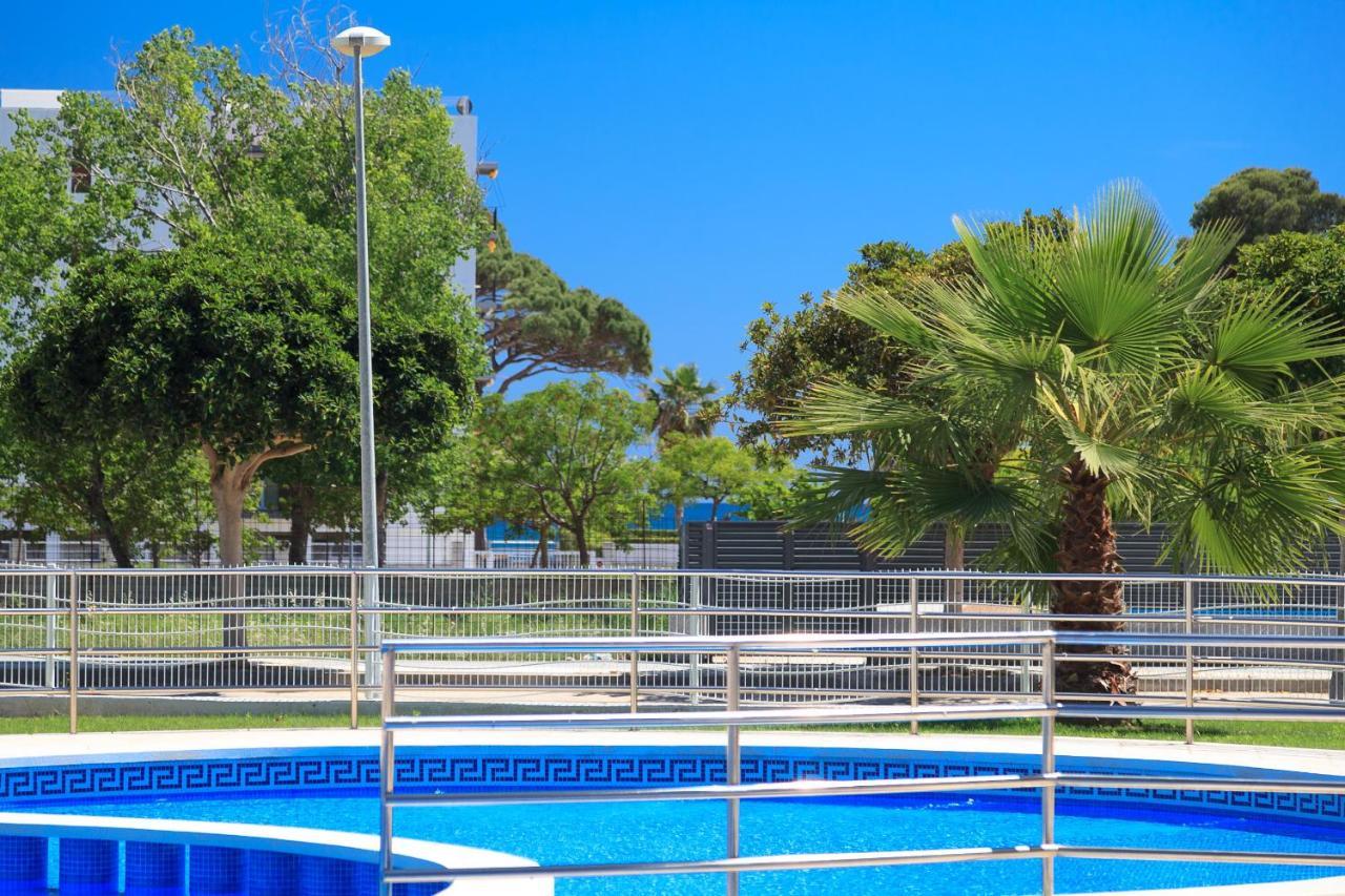 Uhc Mar Augusta Family Complex Daire Cambrils Dış mekan fotoğraf
